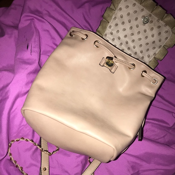 Call it Spring Backpack - Picture 6 of 7